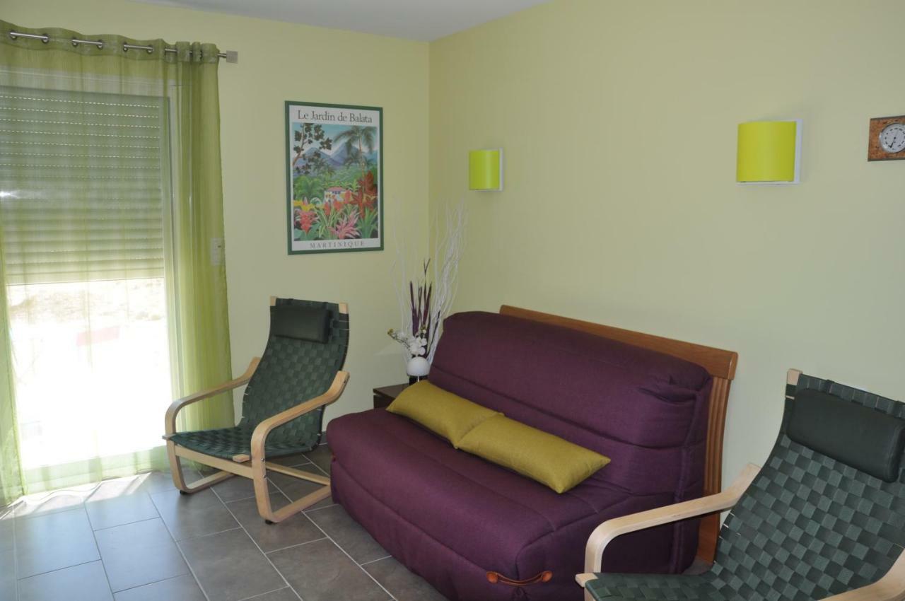 Martichris Appartement Châteauneuf-de-Gadagne Buitenkant foto