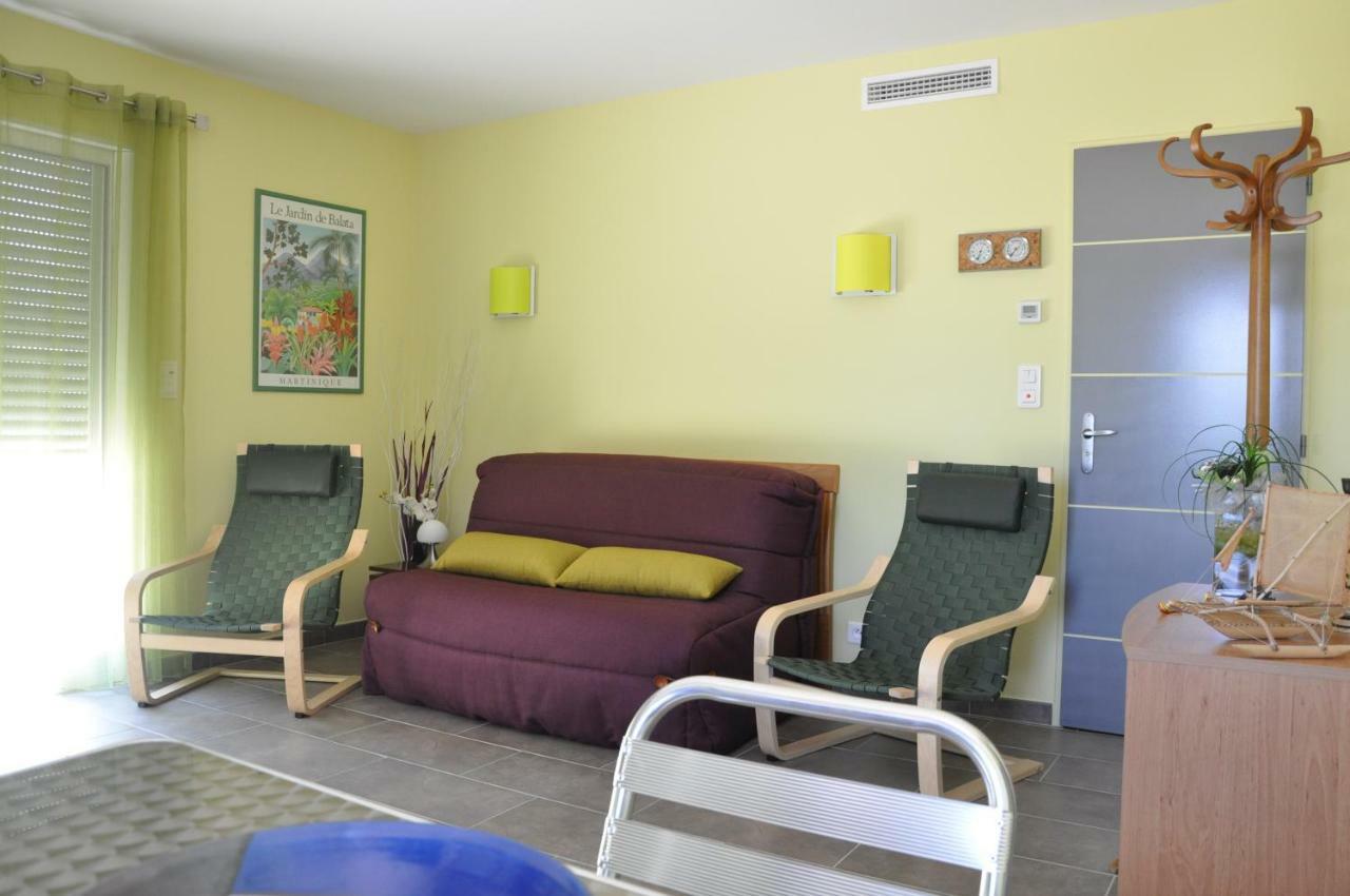Martichris Appartement Châteauneuf-de-Gadagne Buitenkant foto